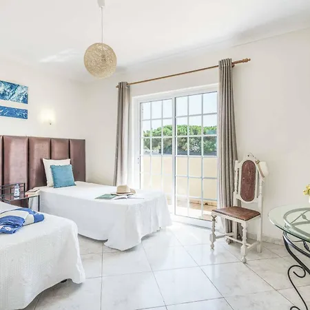 Judite Villa